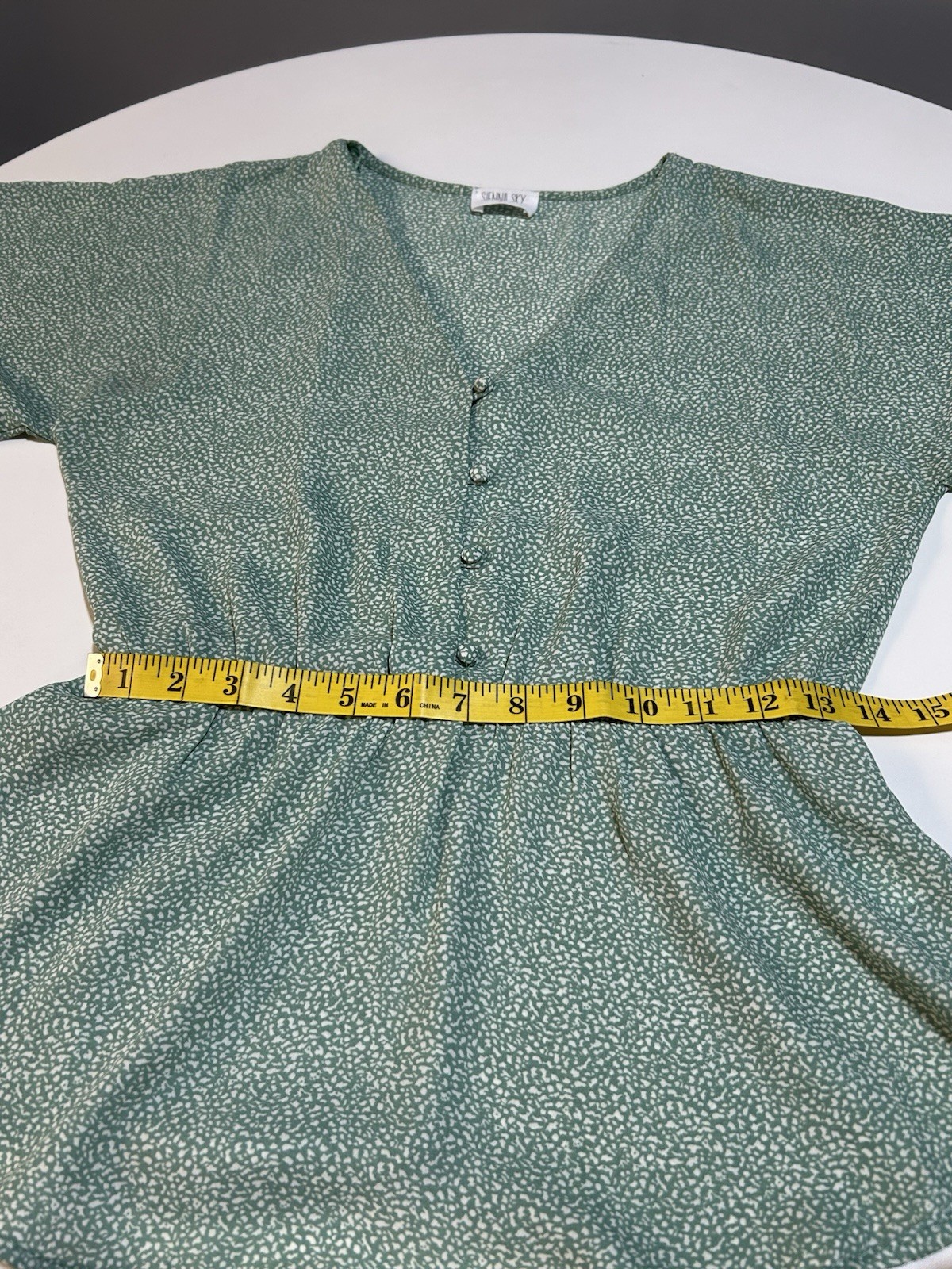 Sienna Sky Green V-Neck Short Sleeve Peplum Blouse Top Women’s Size S