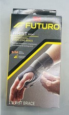 FUTURO Compression Stabilizing Wrist Brace, Right Hand, S/M