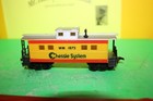 HO* Chessie Life Like Locomotive & Caboose & Model Power Chessie Switcher — photo 9