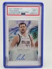 2022-23 Chronicles  Luminance Ink Autographs Luka Dončić Swirl /25 PSA 9 10