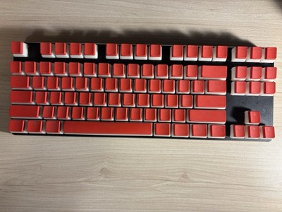 Glorious GMMK TKL gaming keyboard, with gateron lubed milky yellow switches 