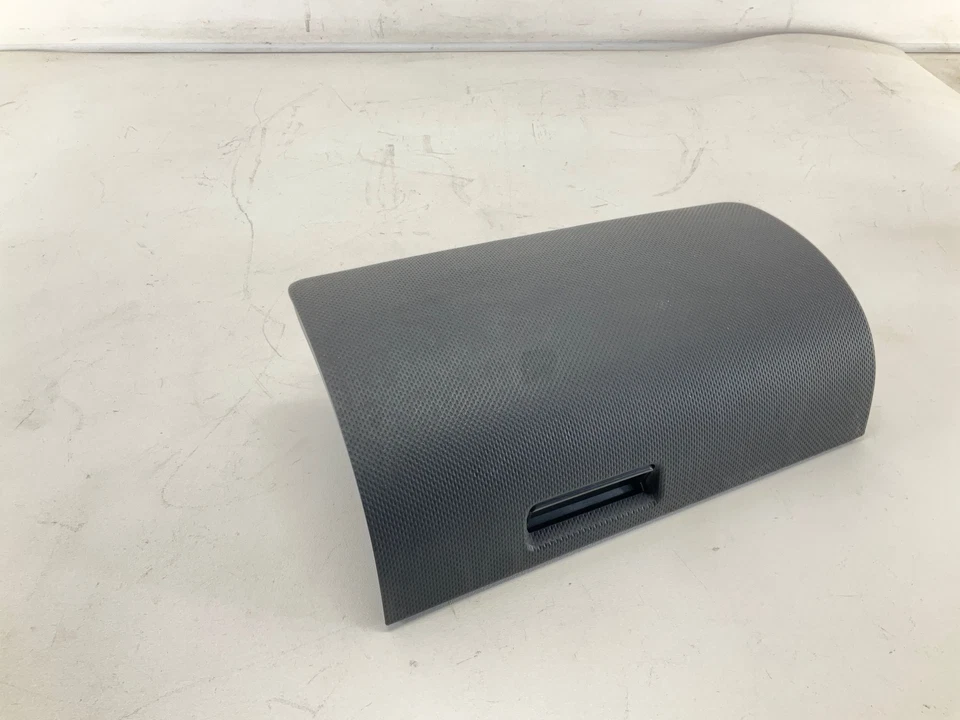 08-12 TOYOTA Scion xD Guantera Compartimento de Almacenamiento Puerta Foto 2 de 4