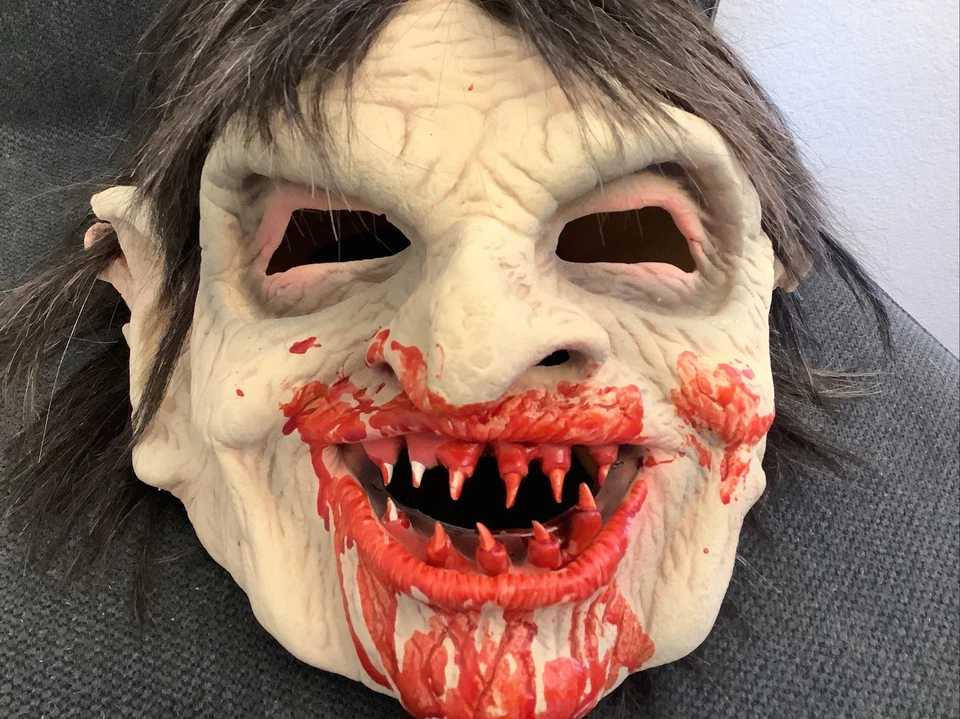 2007 USA Vintage Zagone Studios Bloody Zombie Halloween Adult Mask-GREAT! - Image 4 of 4