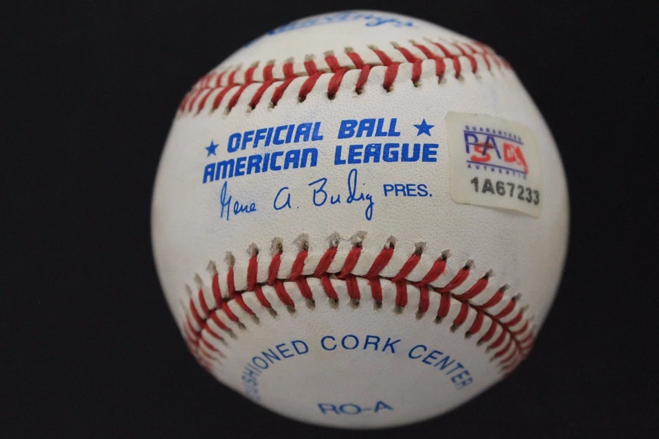 Bola de beisebol autografada PSA D Tommy Henrich (d.2009) NY Yankees 5x WS Champ - Imagem 3 de 4