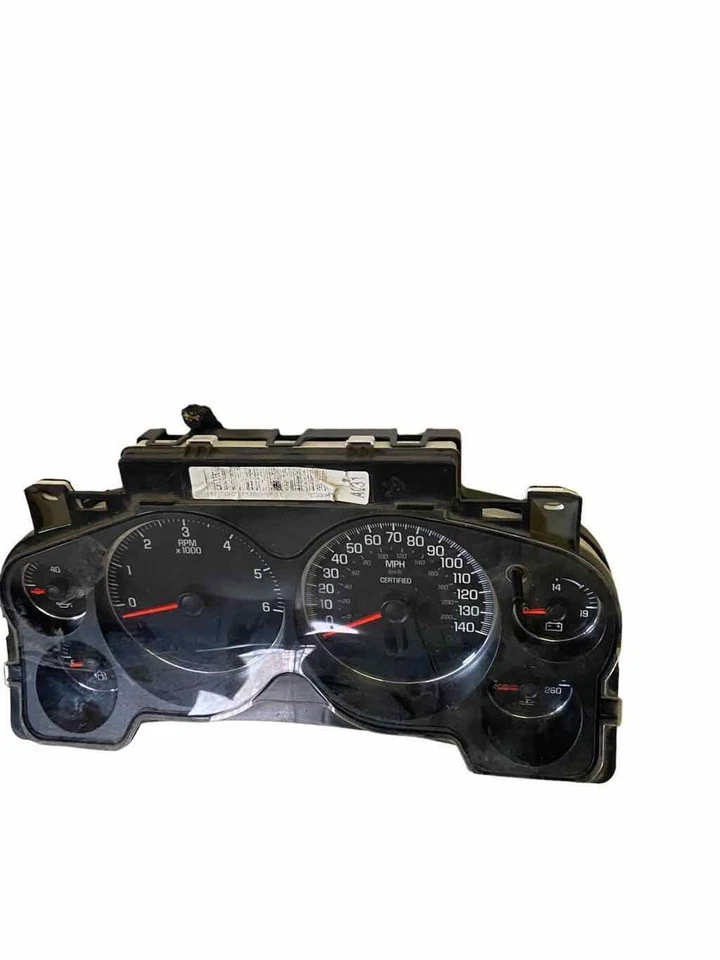 Velocímetro calibre racimo 13 14 Chevy Tahoe 28330570 Foto 4 de 4