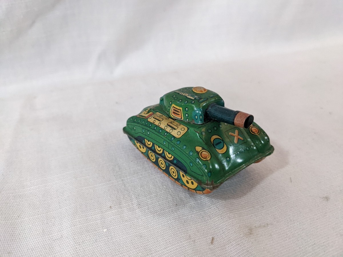 Vintage Suzuki Japan Tin Friction Tank Toy - Litho - Not Working