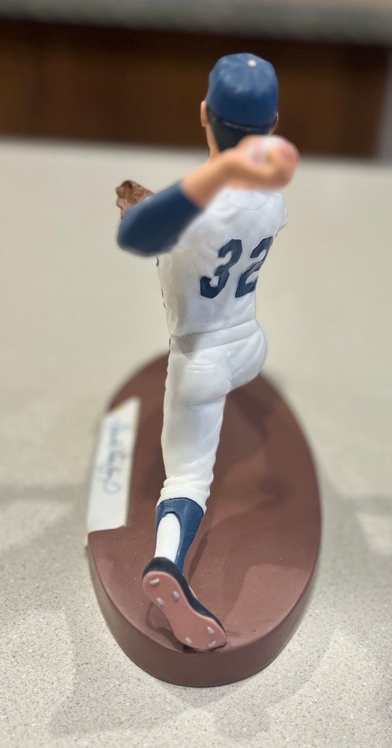 SANDY KOUFAX signed Salvino Sports Legend Figurine / Statue w/ box eBay