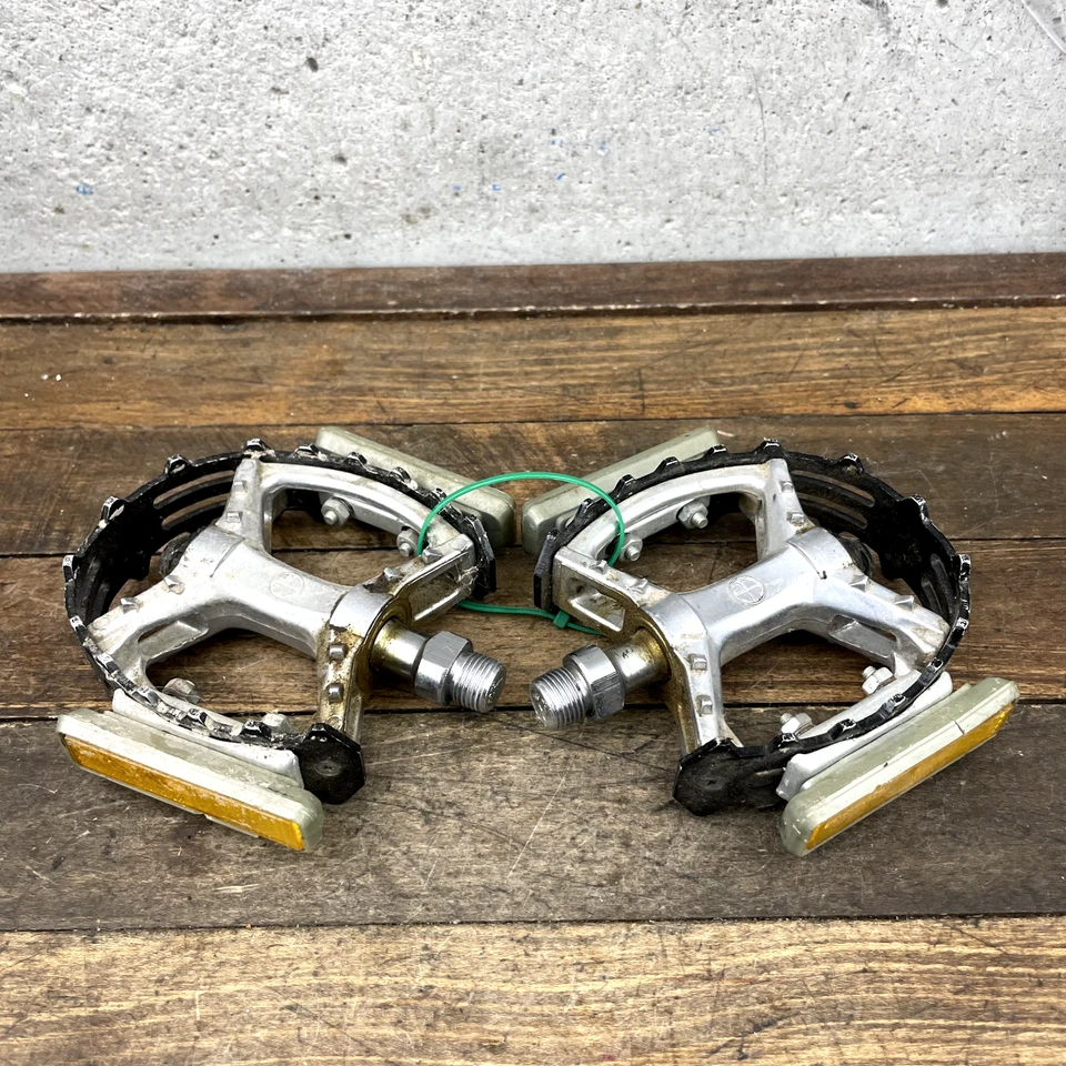Pedales VP-747 9/16 pulgadas años 80 OG Mongoose ATB Old School BMX Bear Trap negro 3 piezas A3 Foto 4 de 4