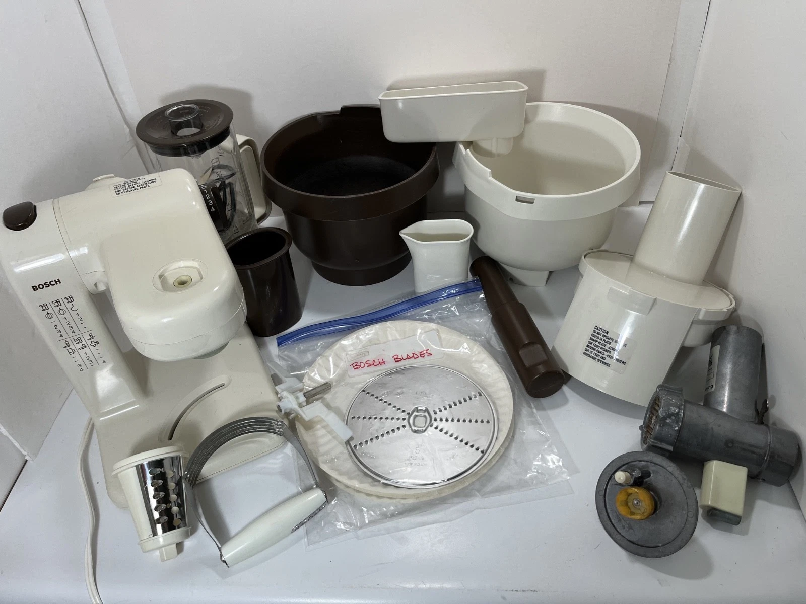 BOSCH Compact Mixer Küchenmaschine UM 4 With Attachments - TESTED - READ