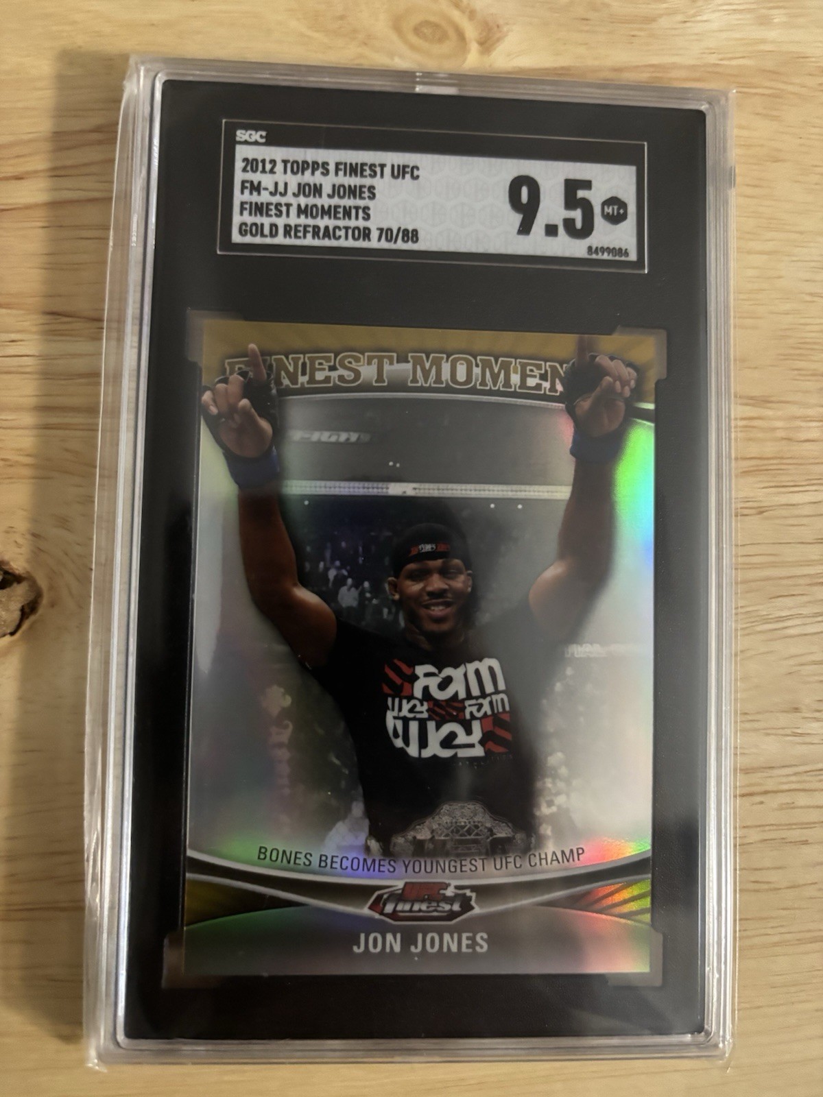 2012 Topps UFC Finest Moments Jon Jones Gold Refractor #70/88