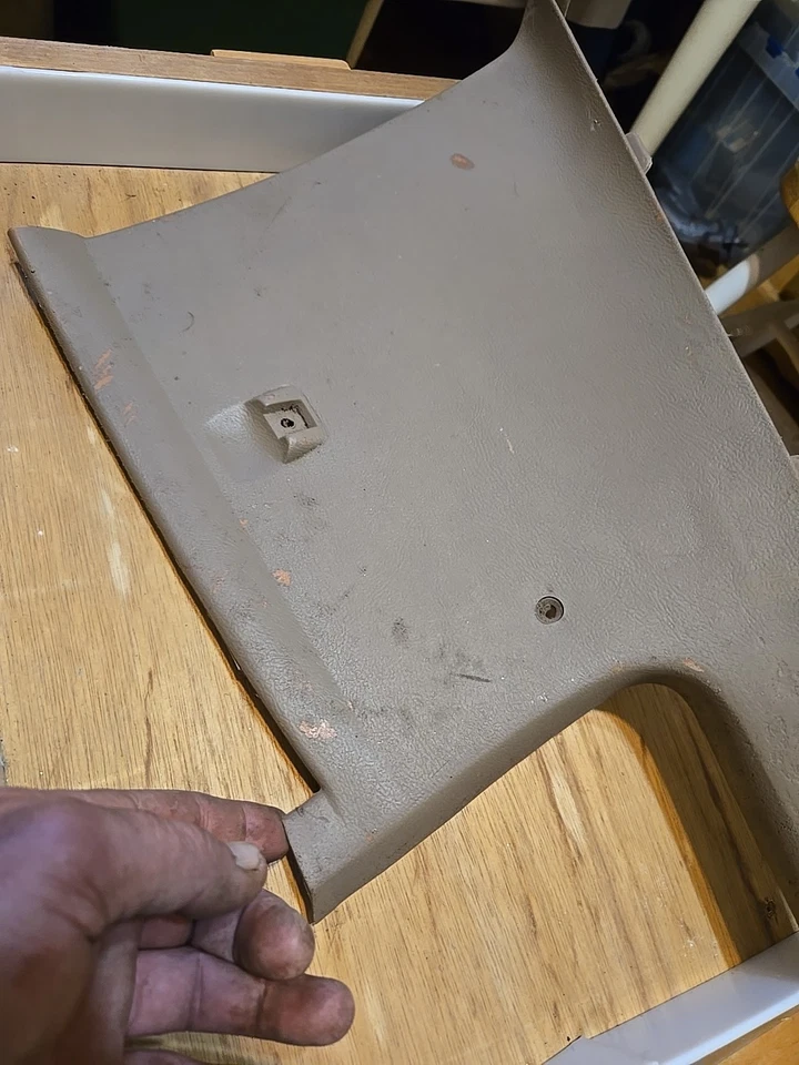 Camaro/Firebird/Trans Am 1975-81 LH/panel de ajuste de vela lateral para pasajeros 3064003 usado Foto 2 de 4