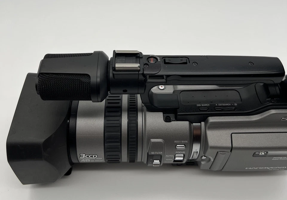 Videocámara Sony DCR-VX2100 Handycam Cámara de video digital Mini DV PROBADA [[LEER]] Foto 3 de 4