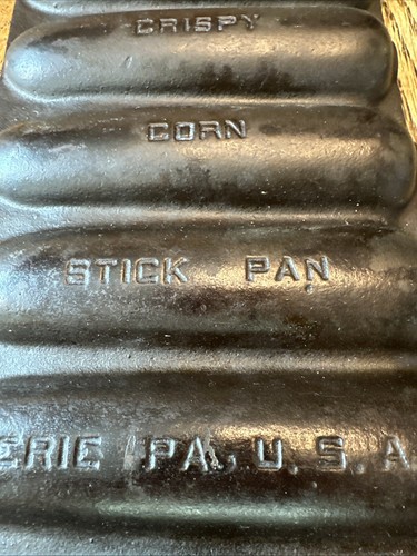 Vintage Griswold No. 273 Cast Iron Crispy Corn Stick Pan #930 Muffin Cornbread - Picture 4 of 7