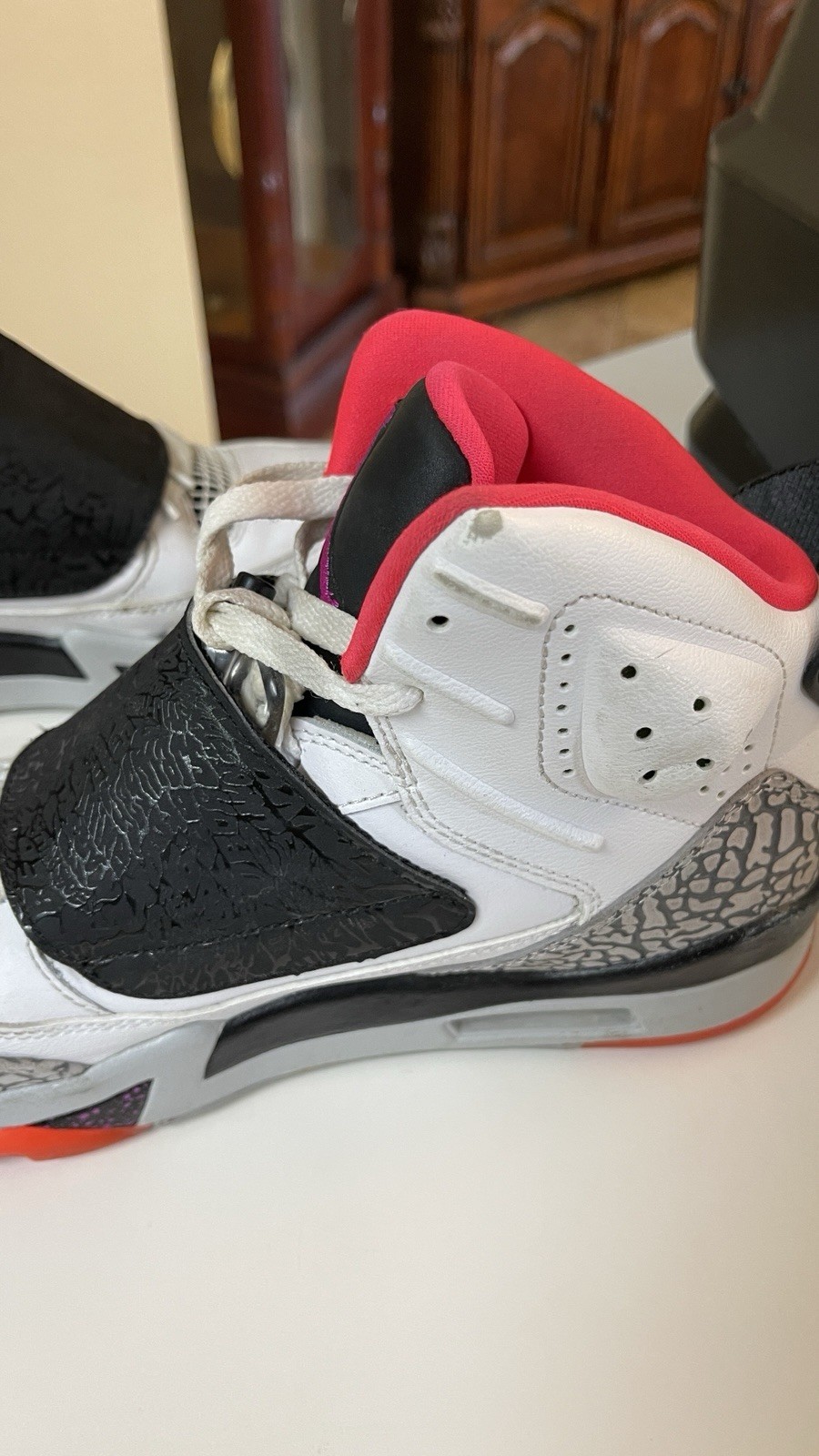 Jordan Son of Mars Hot Lava 2015 Retro White Cement Black Purple Sneakers 8.5 thumbnail 15