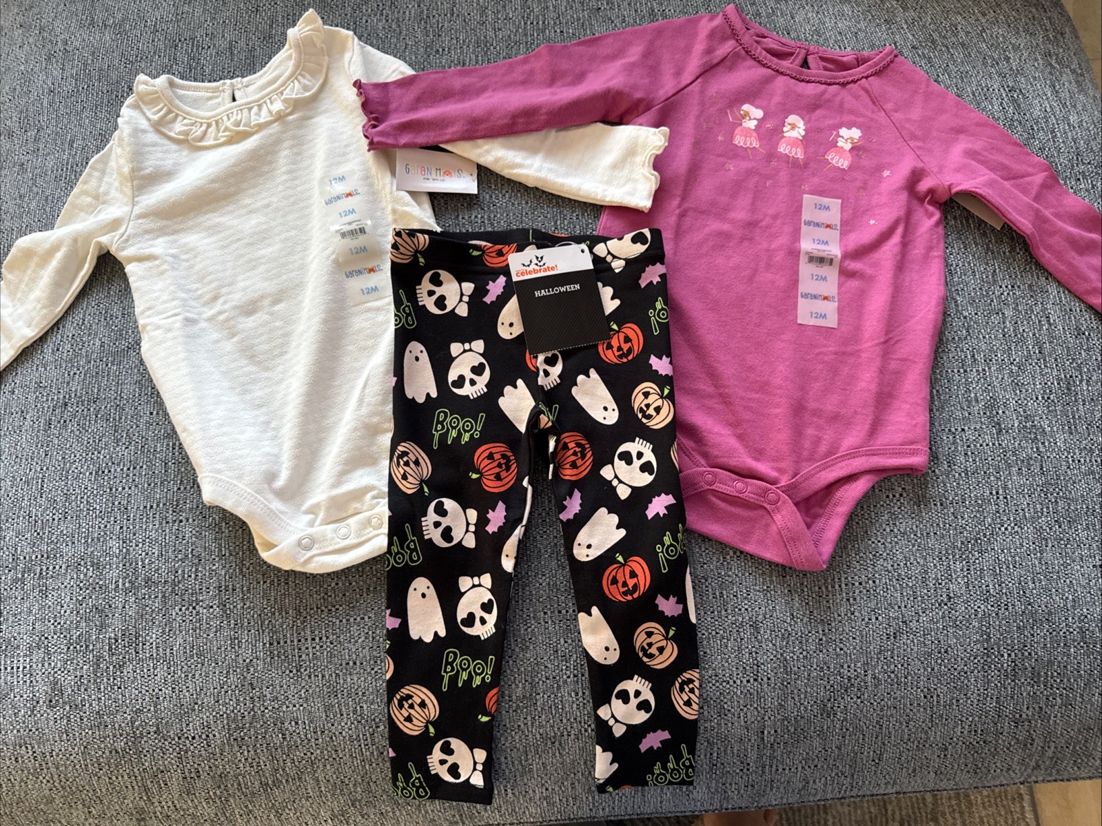 NWT Baby Girl Garanimals 3 Pack 2 Bodysuits And One Legging Size 12 Mo #IT1025