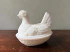 Vintage Small Milk Glass Hen on Nest Covered Dish – Beautiful Hen Collectible