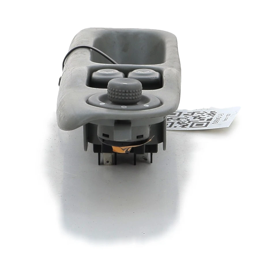 Platine de commande lève-vitre gauche - Renault TWINGO I PH.3 - 7700434845 - E1- - Photo 3/3