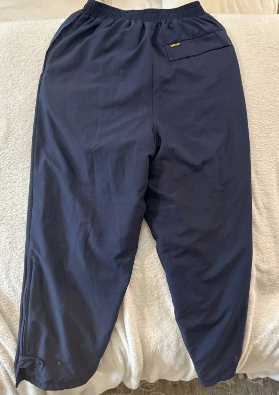 Forresters Gore-Tex Pants Mens Medium Blue Rain Windbreaker Portland Oregon
Opens in a new window or
