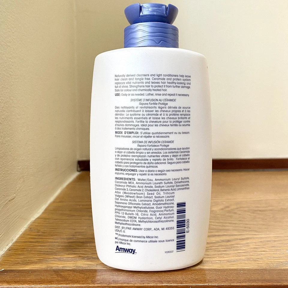Antigo Xampu Condicionador Amway Satinique 2 em 1 Equilíbrio Diário Ceramida Reparo - Imagem 2 de 3