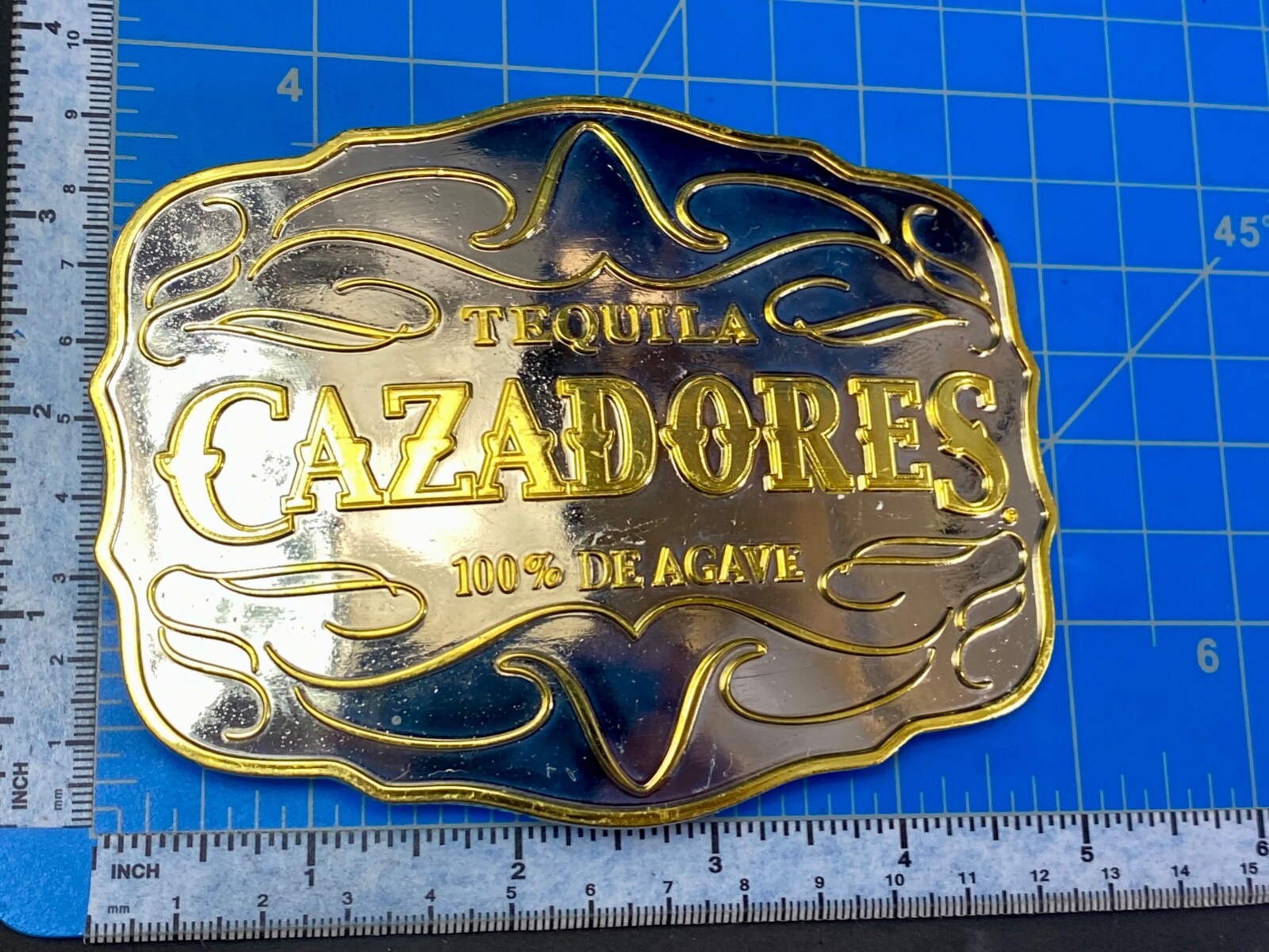 TEQUILA CAZADORES 100 DE AGAVE BELT BUCKLE RARE ADVE… Gem