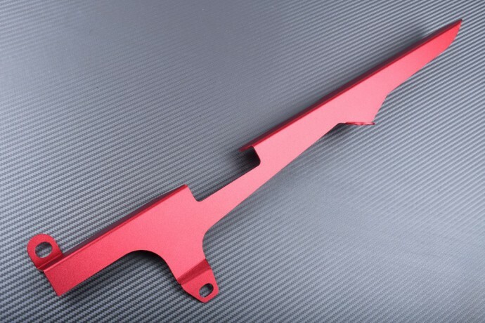 Cache chaîne Honda CBR 600 RR rouge accessoires moto PC37 2005 2006
