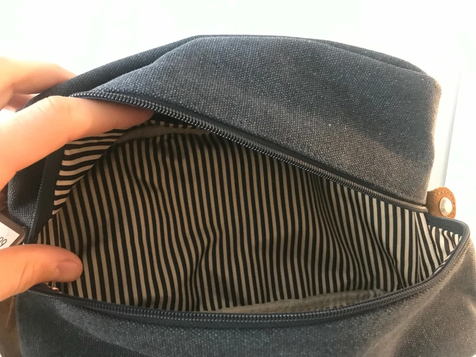 Travelon Heritage Toiletry Kit, Multiple Colors - Image 4 of 4