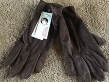 Ladies  Smartphone Accessible Winter Gloves with Button Accents Touch Screen Use