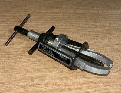 Posi Lock 203 Jaw Puller, 3'' Jaw Reach Capacity 2 Ton