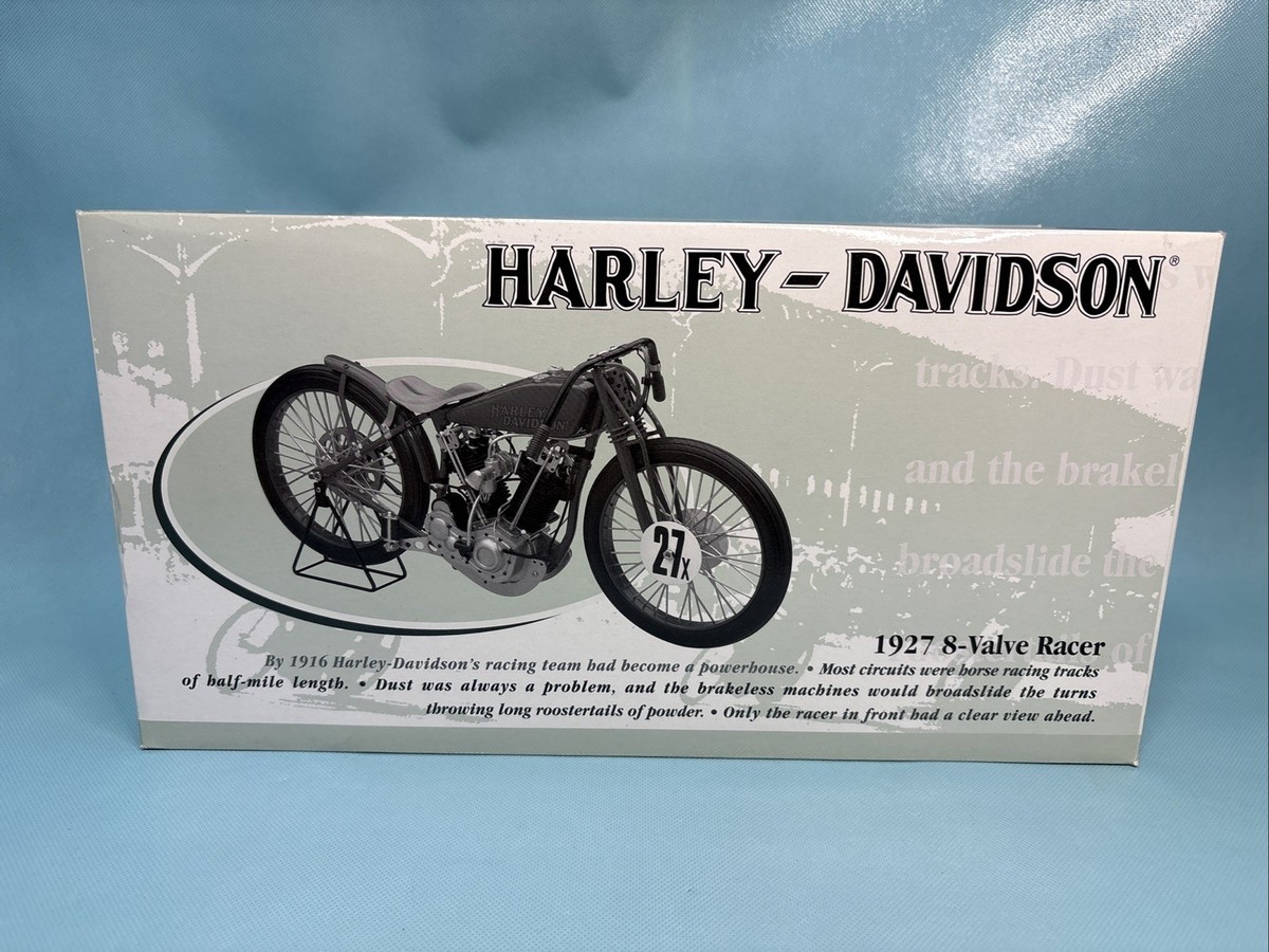 Vintage 1927 Harley Davidson 8-Valve Racer Diecast 1:6 Scale w