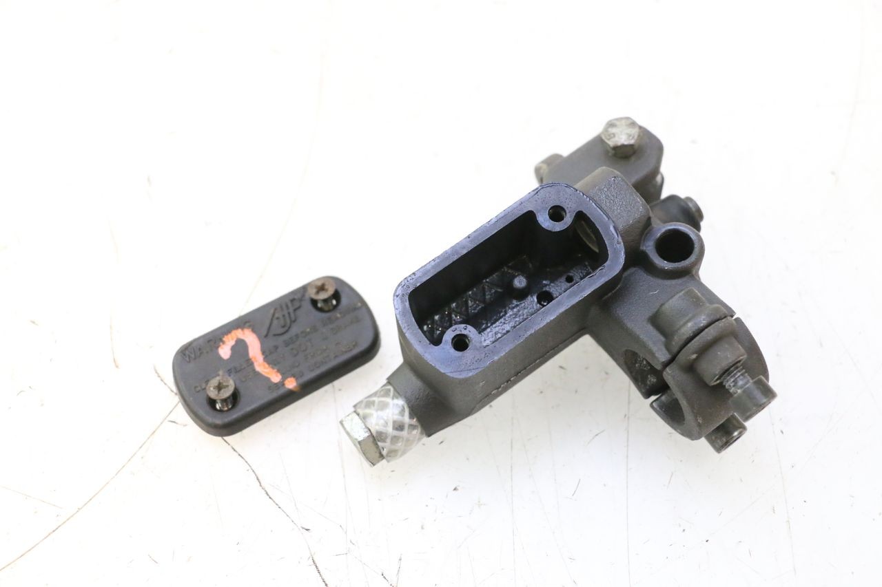 BOMBA FRENO DELANTERO - HM HONDA DERAPAGE 50 (2007 - 2009)