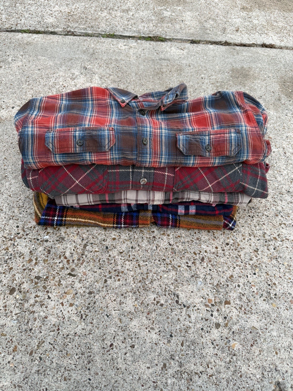 Flannel Bundle Size Large (5) Button Ups - image 18
