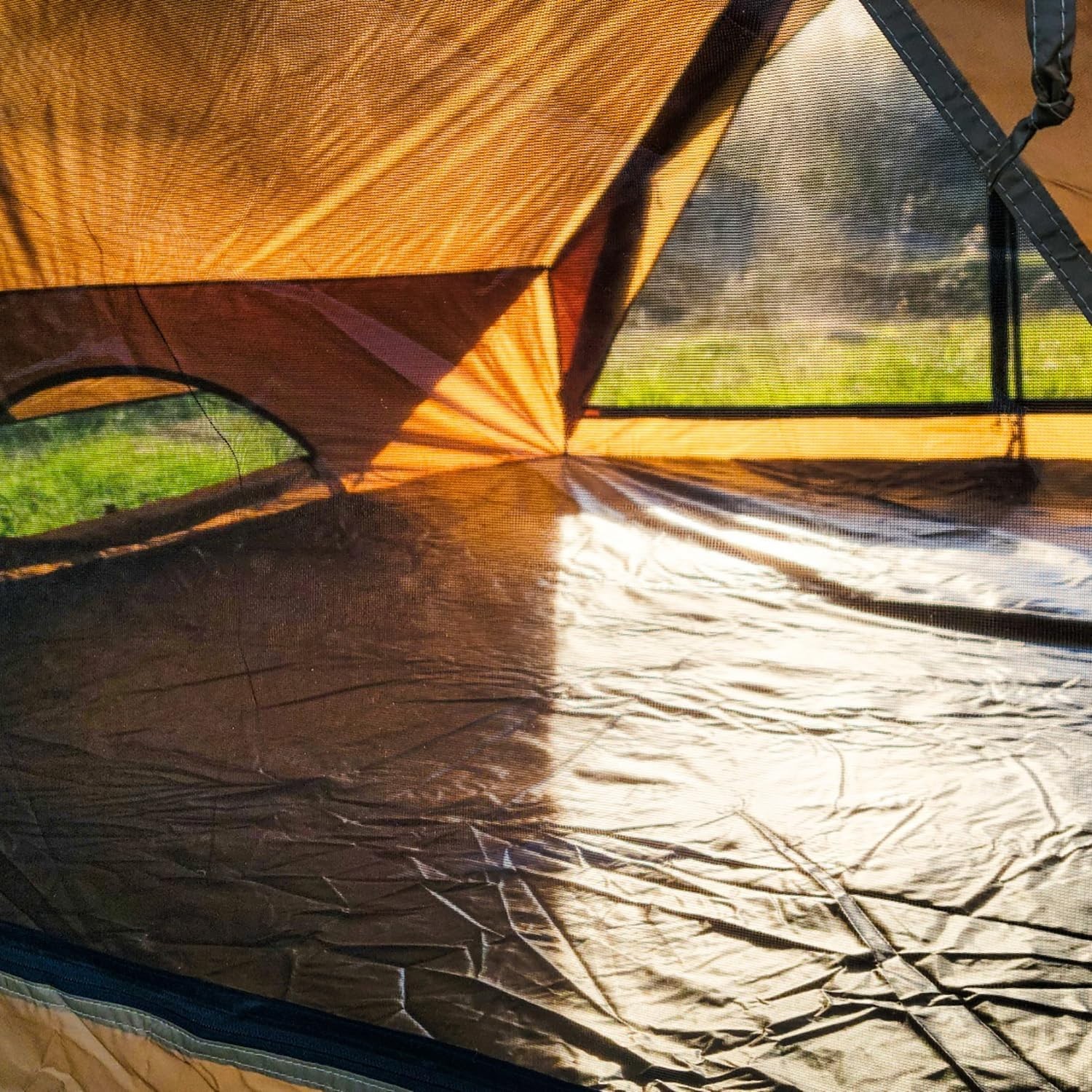 Portable Wall Tent with Integrated Ground Sheet, 4 Season