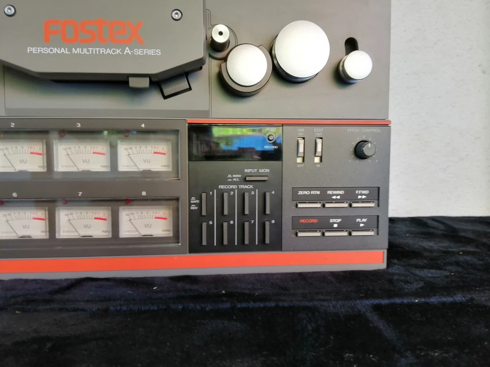 Fostex - Set A-8 LR; Graphic Equalizer;Recording Mixer;Meter Bridge;Patchbay - Bild 4 von 4