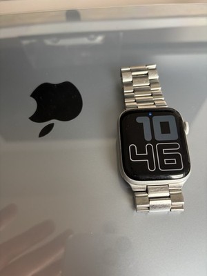 Apple Watch Series 5 Nike 44mm Silber