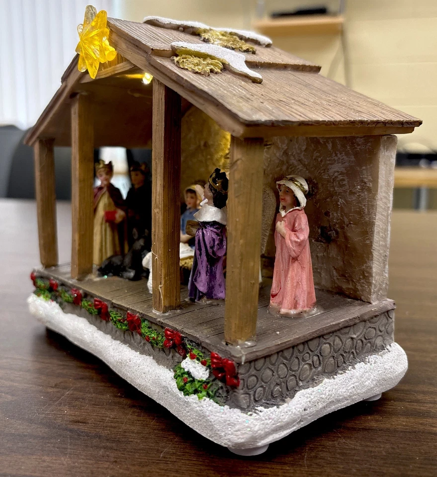 Belén infantil Plaza San Nicolás iluminado en caja y como nuevo 1215052 Foto 3 de 4