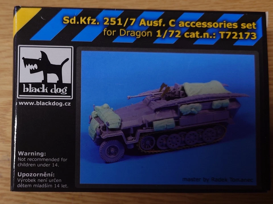 Sd.Kfz. 251/7 Ausf. C accessories set for Dragon in 1/72 von Blackdog