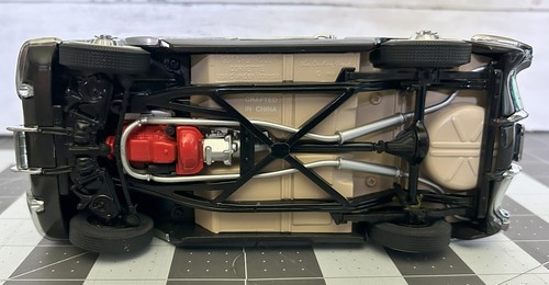 Danbury Mint 1958 Chevy Corvette Roadster 1/24 #DM1330M anthrazit (BOX & COA) - Bild 10 von 18