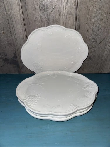 (4) Vintage Indiana Milk Glass Harvest Grape Snack-Luncheon-Tea Plates
