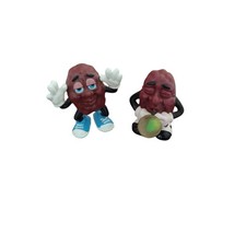 2 Vintage California Raisins Figurines 1987