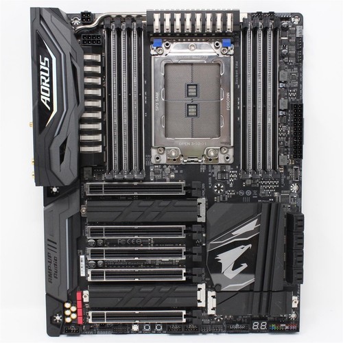 Gigabyte X399 AORUS Gaming 7 AMD X399 ATX Mainboard Sockel TR4 (#2984)
