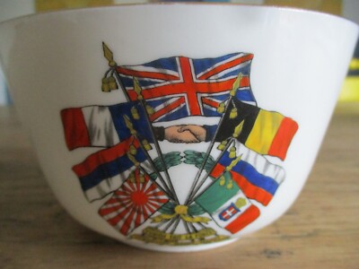 1. WK Schale - l´Union fait la force - Alliierte Fahnen Niederlande W.H. Goss