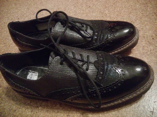 Marco Tozzi - Schnürschuhe - Größe 38 - Budapester - Leder - Lack - wie neu - Bild 1 von 6