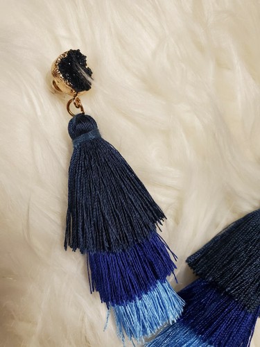 Gradient Blue Tassel Pierced Trendy Stylish Fashionable Earrings - Picture 2 of 5