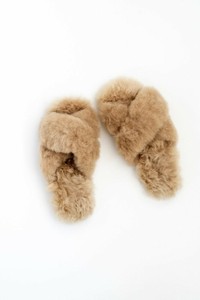 baby alpaca slippers