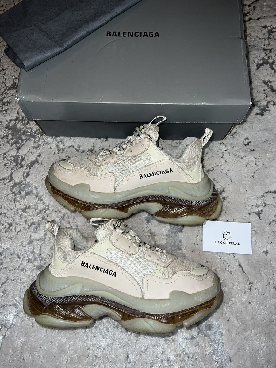 balenciaga triple s honeycomb