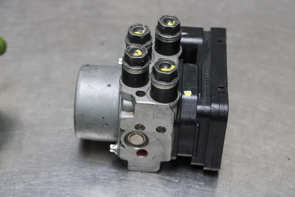 17-23 KAWASAKI Z900 ABS Brake Module Pump Foto 4 de 4