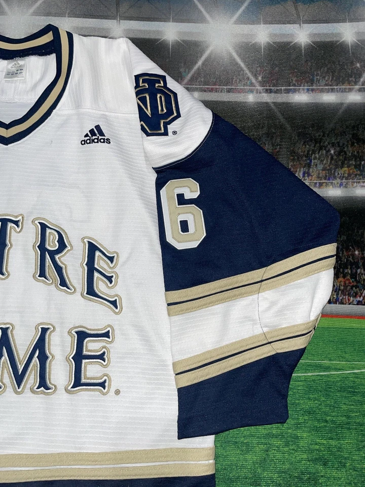 Camiseta juvenil bordada Notre Dame hóquei #26 Adidas tamanho CL 18/20 - Imagem 3 de 4