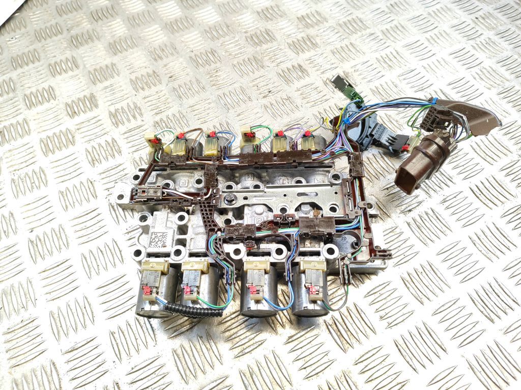 Opel Astra K 2020 Transmission gearbox valve body 24288048 