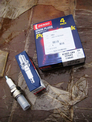 Series Defender Landrover Mod - Zündkerze Spark Plugs Denso 4 Pack NOS RTC3570