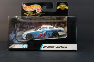 hot wheels ford taurus